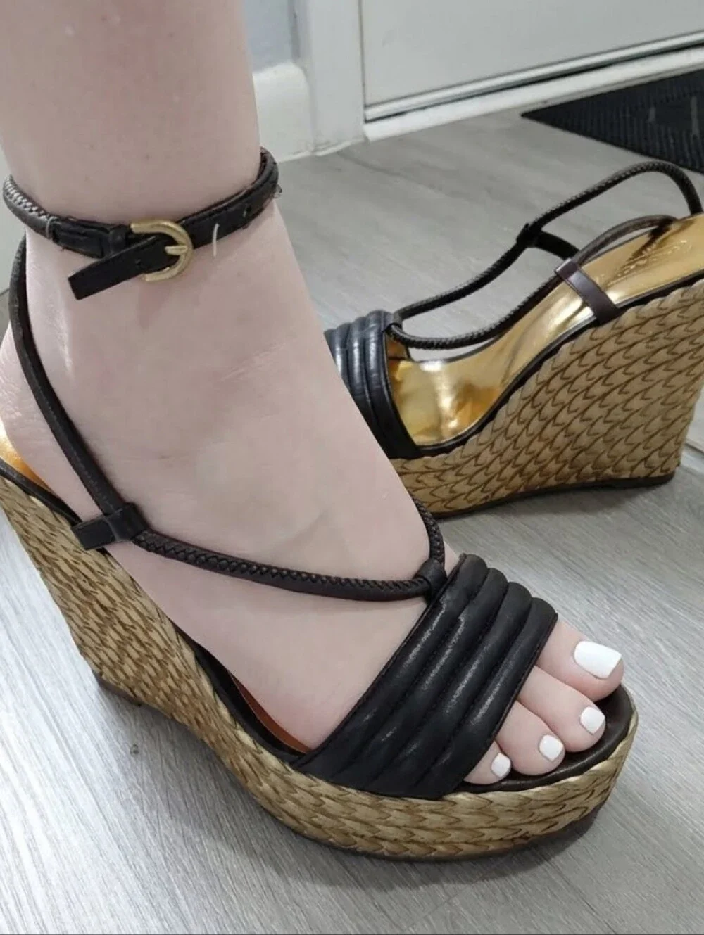Coach elegant strappy